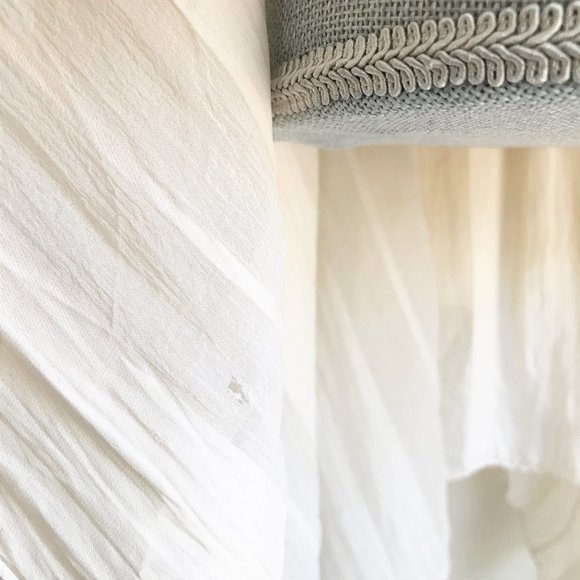 Vintage GUCCI Silk Large Scarf Wrap Cream Ivory - Picture 5 of 6